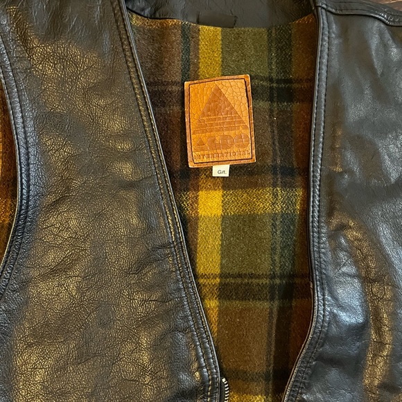 ALDO Vintage leather vest - Picture 10 of 15